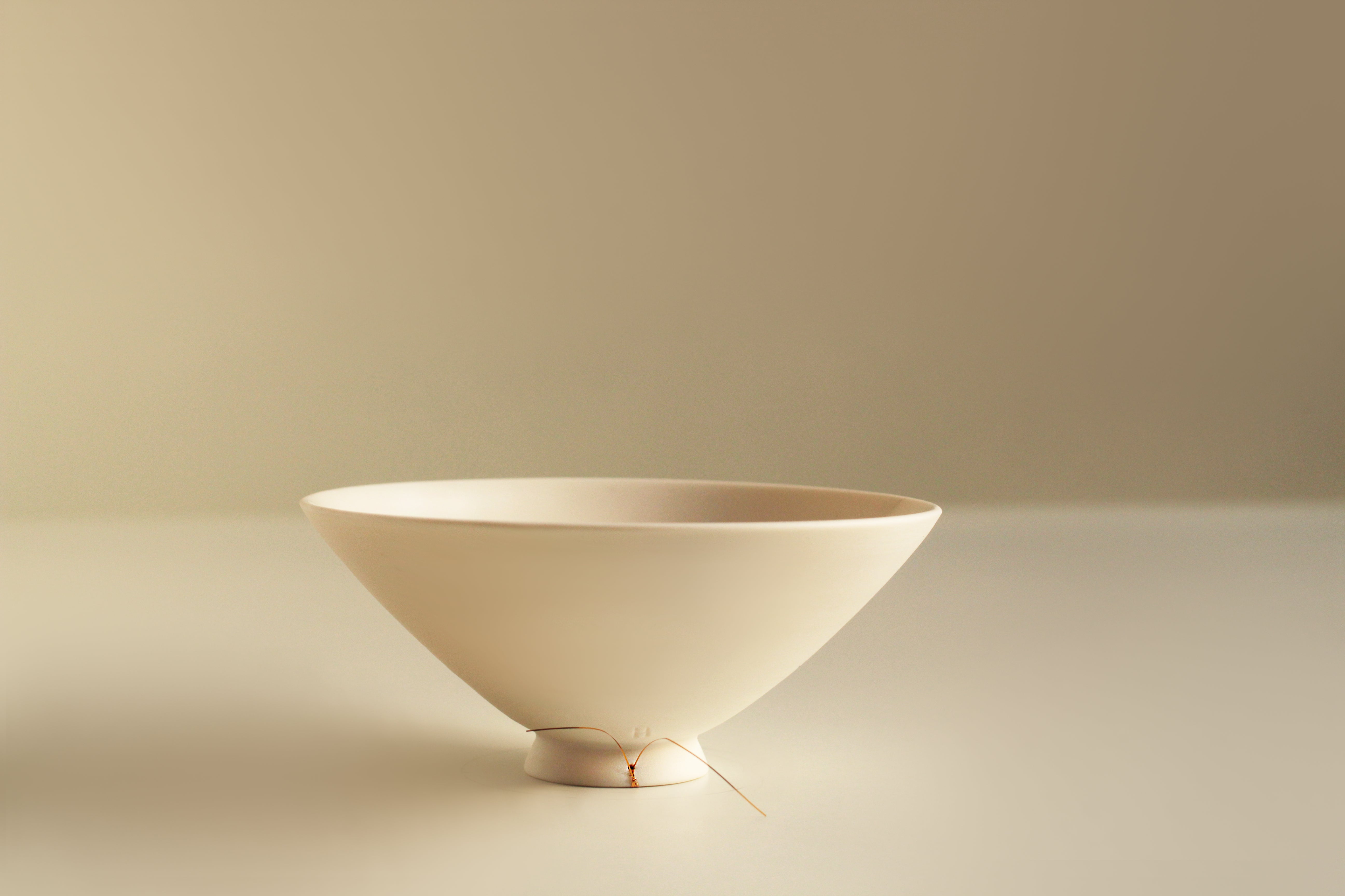 blanc porcelain tea bowl